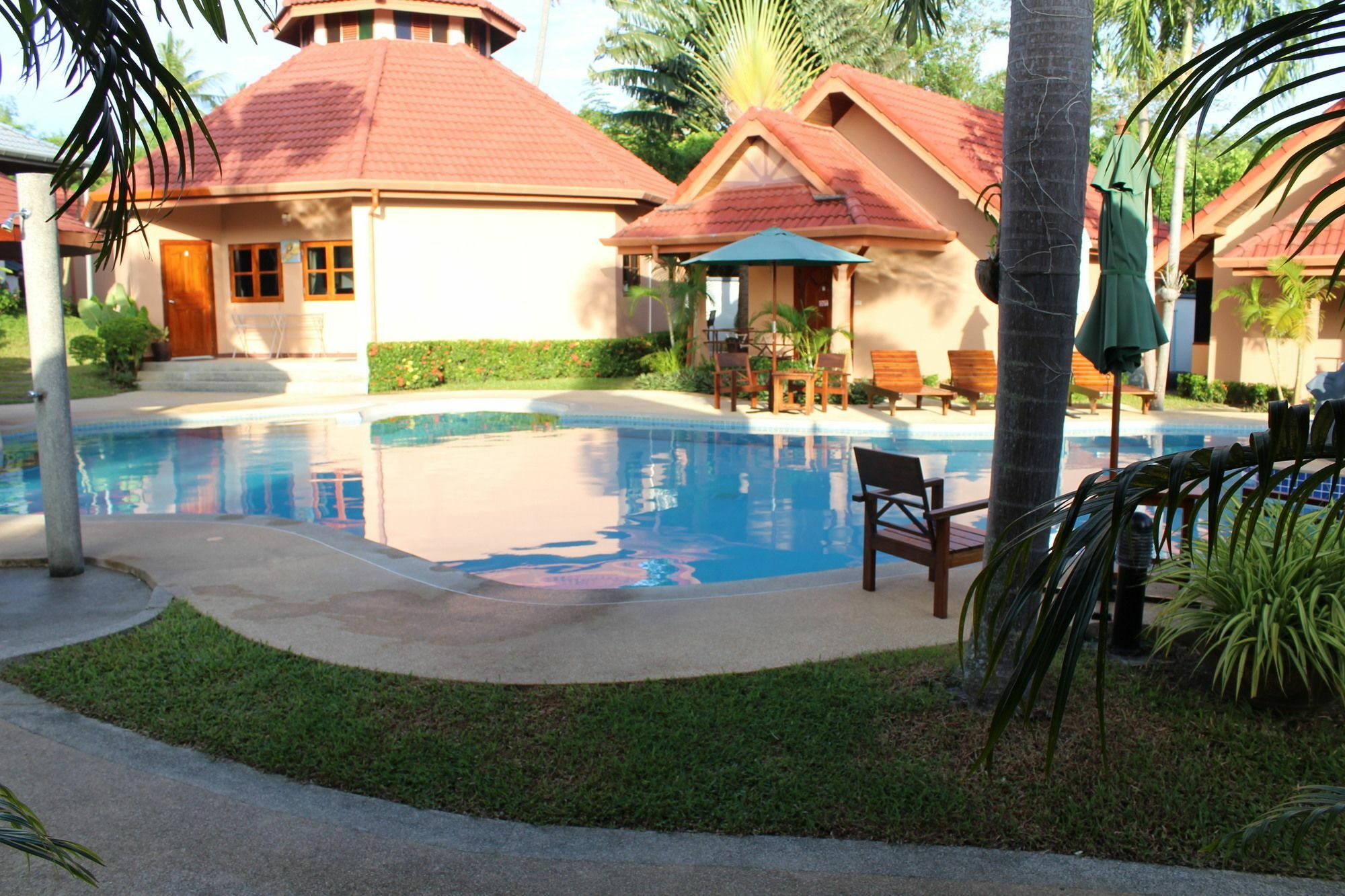 The Resort Happy Elephant Rawai Exterior photo